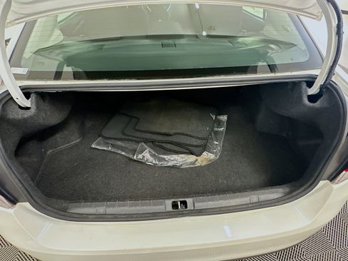 Used 2018 Subaru Impreza 2.0i Premium image 29