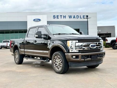Used 2017 Ford F250 King Ranch w/ FX4 Off-Road Package AWD/4WD image 1