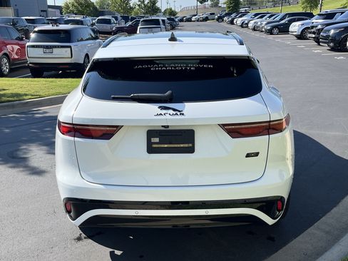 Used 2026 Jaguar F-PACE R-Dynamic S AWD/4WD image 6