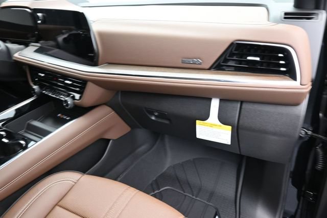 New 2026 Chevrolet Tahoe High Country AWD/4WD image 36