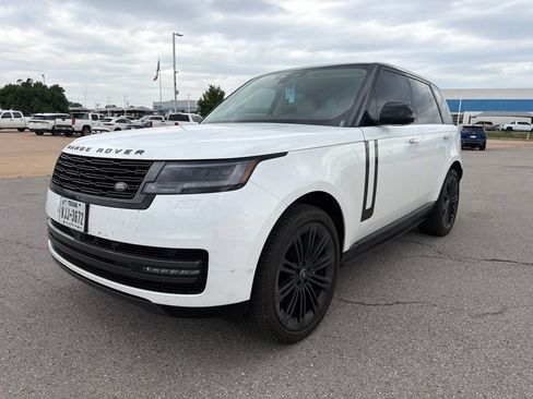 Used 2024 Land Rover Range Rover SE AWD/4WD image 1