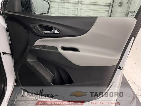 Used 2024 Chevrolet Equinox LS w/ LS Convenience Package FWD image 40