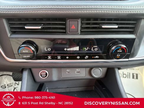 Certified 2023 Nissan Rogue SV FWD image 18