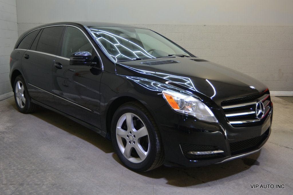 Used 2012 Mercedes-Benz R 350 BlueTEC 4MATIC image 1