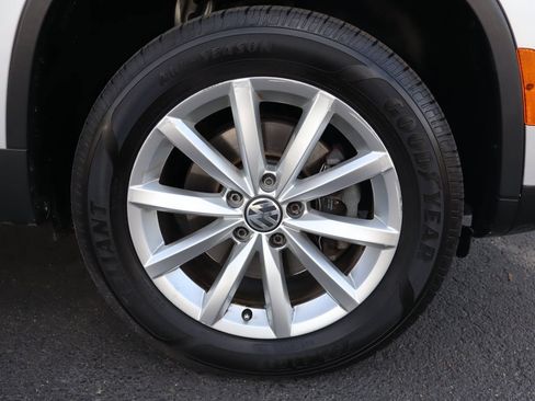 Used 2017 Volkswagen Tiguan Wolfsburg Edition AWD/4WD image 45