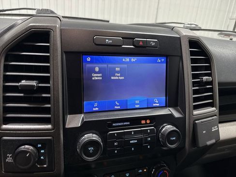 Used 2022 Ford F250 XL w/ STX Appearance Package AWD/4WD image 14