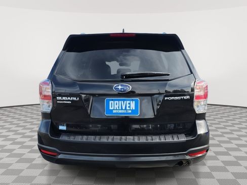 Used 2018 Subaru Forester 2.5i Premium w/ All-Weather Package AWD/4WD image 5