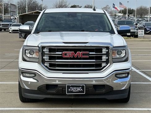 Used 2017 GMC Sierra 1500 SLT w/ Enhanced Driver Alert Package image 9