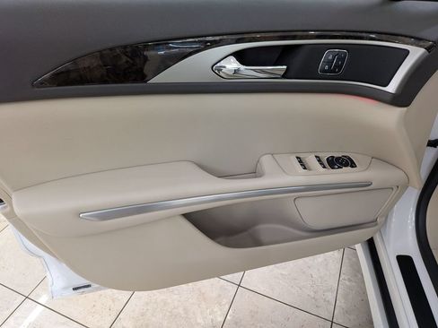 Used 2016 Lincoln MKZ Hybrid w/ Equipment Group 600A Reserve FWD image 15