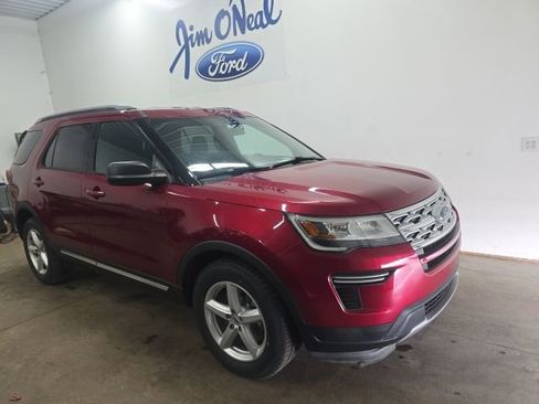 Used 2019 Ford Explorer XLT w/ Class III Trailer Tow Package image 1