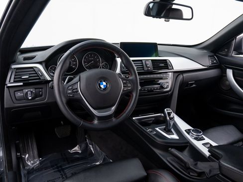 Used 2014 BMW 428i xDrive Convertible image 9