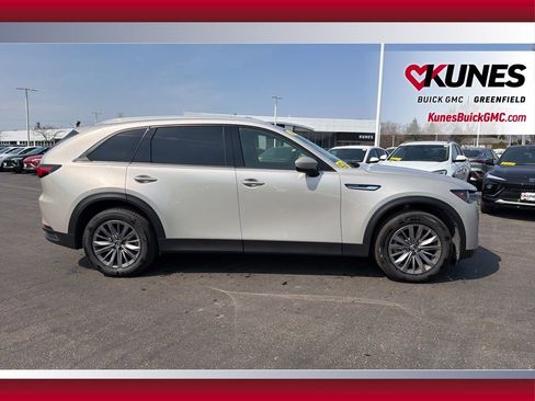 Used 2025 MAZDA CX-90 3.3 Turbo w/ Preferred Package image 4