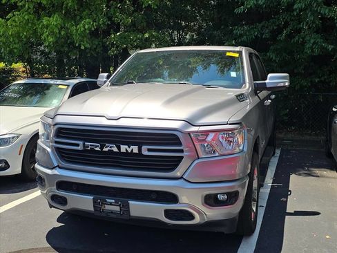 Used 2021 RAM 1500 Big Horn AWD/4WD image 3