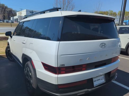 Used 2024 Hyundai Santa Fe SEL image 7