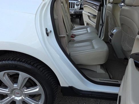 Used 2015 Cadillac SRX Premium image 35