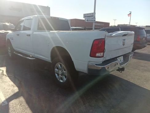 Used 2015 RAM 2500 Tradesman w/ Chrome Appearance Group AWD/4WD image 3