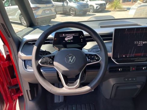 New 2025 Volkswagen ID. Buzz Pro S Plus image 20