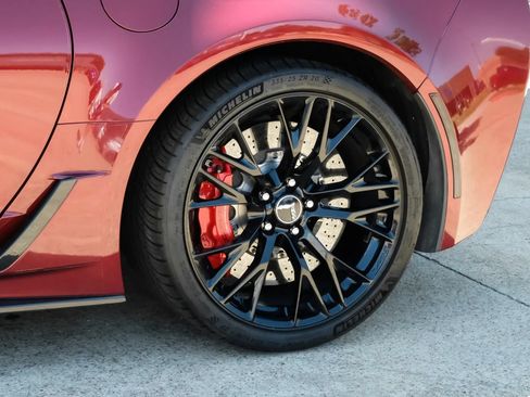 Used 2016 Chevrolet Corvette Z06 w/ 3LZ Preferred Equipment Group RWD image 52