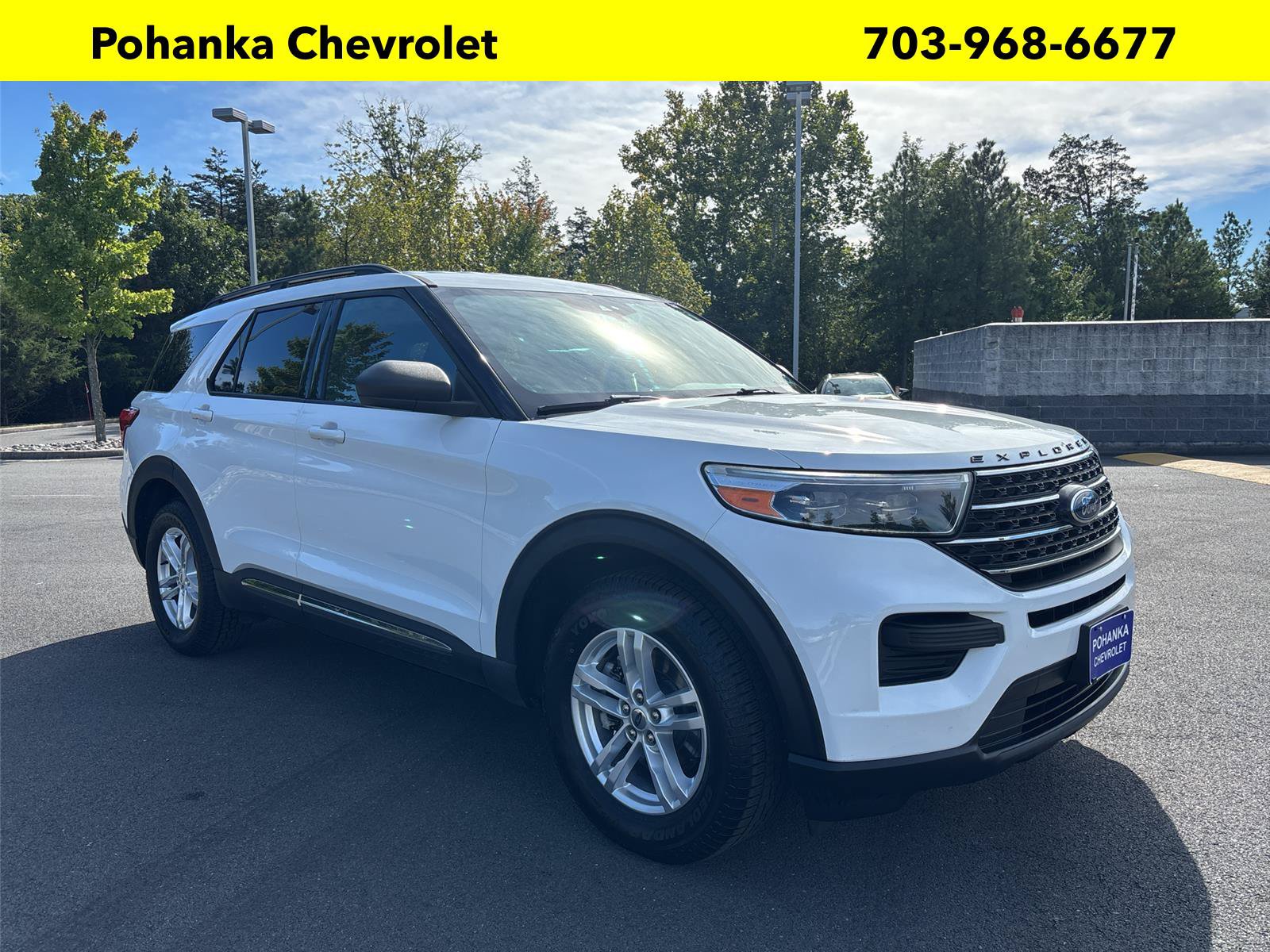Used 2020 Ford Explorer XLT w/ Comfort Package AWD/4WD image 1