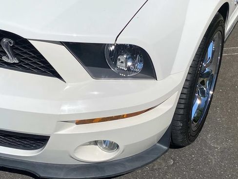 Used 2009 Ford Mustang Shelby GT500 RWD image 5