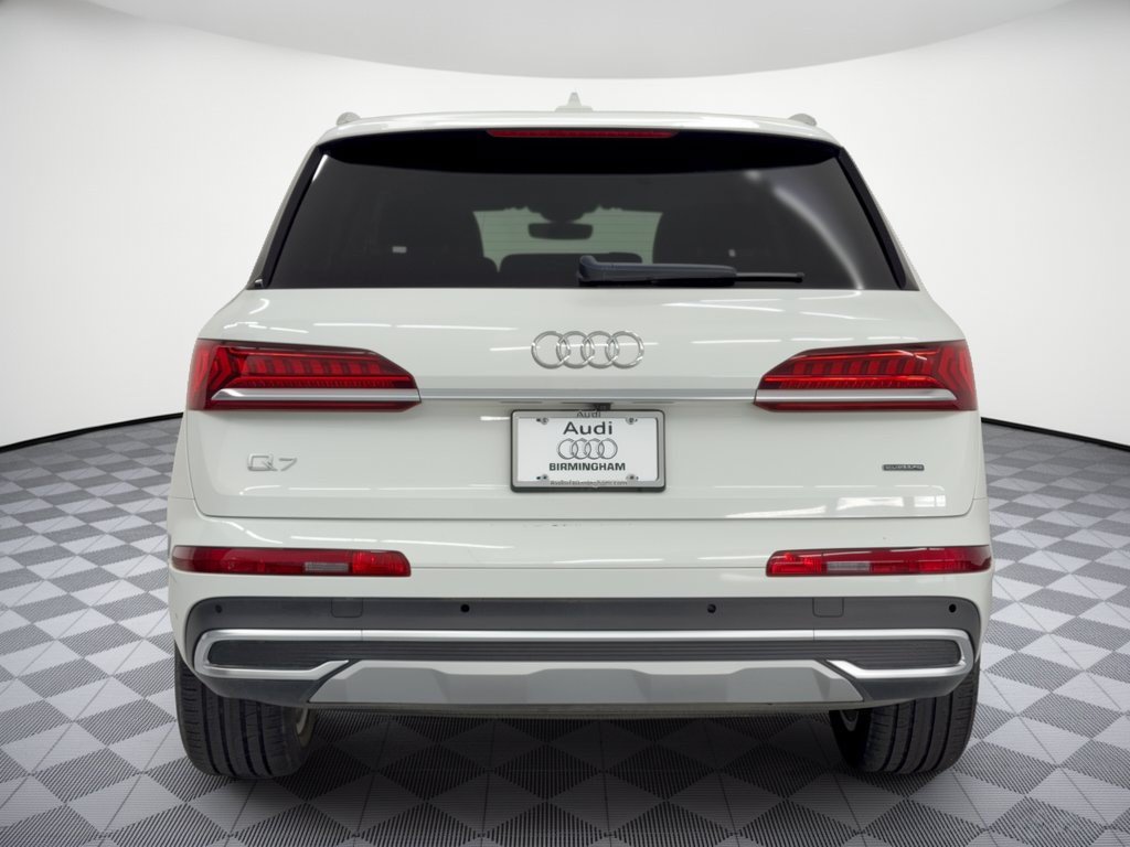 Used 2024 Audi Q7 2.0T Premium AWD/4WD image 11
