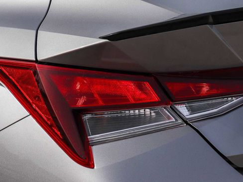 New 2025 Hyundai Elantra Sport image 9