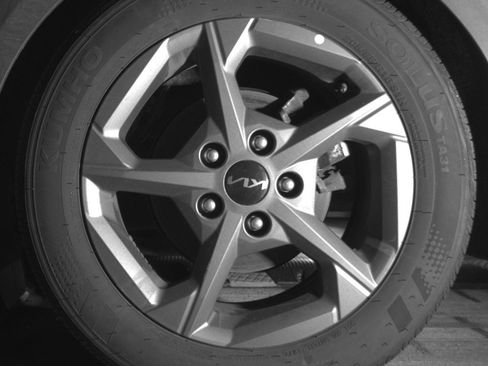 Used 2025 Kia K4 FWD image 14
