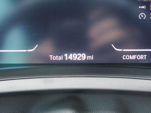 Used 2023 BMW M440i Convertible w/ Premium Package RWD image 30