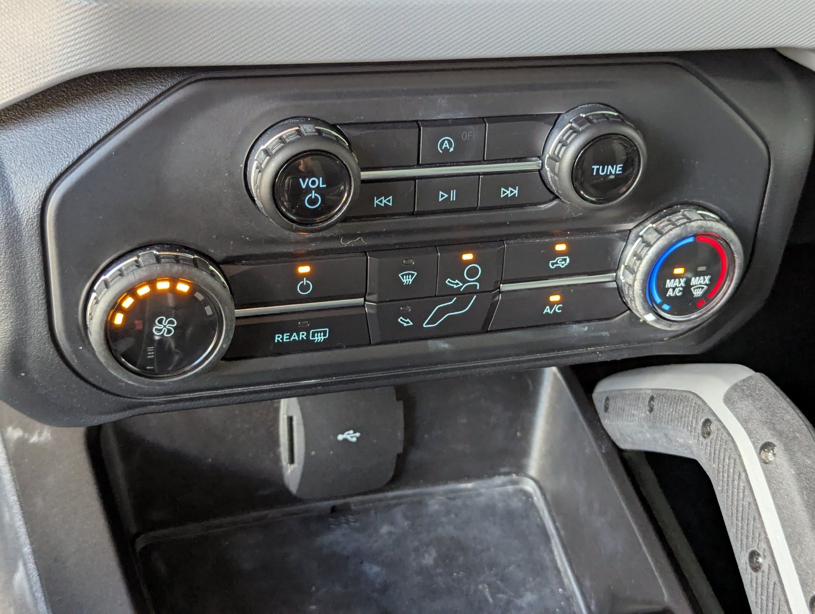 Used 2021 Ford Bronco Big Bend AWD/4WD image 28