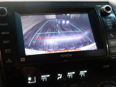 Used 2013 Toyota Sequoia Platinum RWD image 54