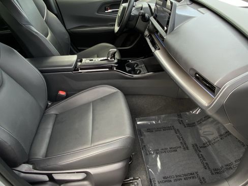 Certified 2024 Toyota Prius XLE image 10