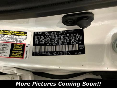 Used 2020 Toyota Camry XLE FWD image 6