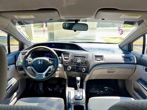 Used 2014 Honda Civic LX image 6