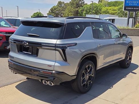 New 2026 Chevrolet Traverse RS w/ LPO, Floor Liner Package FWD image 4