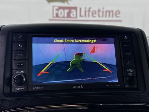 Used 2018 Dodge Grand Caravan SXT FWD image 5
