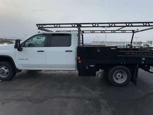 Used 2023 Chevrolet Silverado 3500 W/T w/ WT Convenience Package image 5