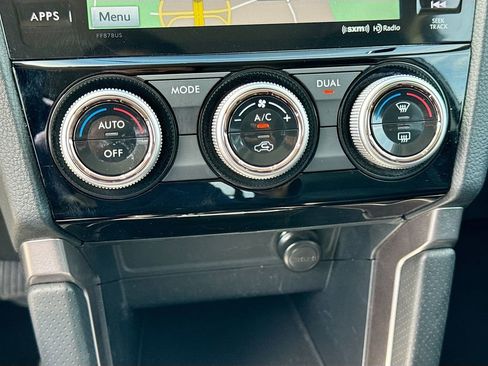 Used 2017 Subaru Forester 2.5i Touring image 20