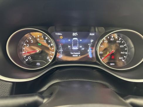 Used 2018 Jeep Compass Limited AWD/4WD image 12