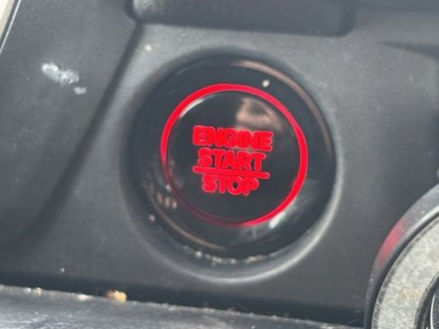 Used 2023 Honda Pilot EX-L image 17