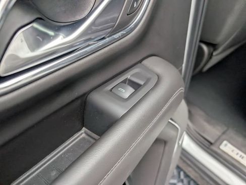 Used 2023 Chevrolet Tahoe Z71 image 11