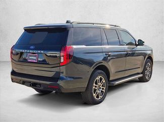 New 2026 Ford Expedition Active RWD video 2