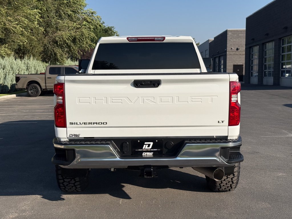 Used 2024 Chevrolet Silverado 2500 LT w/ Convenience Package AWD/4WD image 11