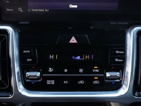 Used 2023 Kia Sorento SX Prestige image 59