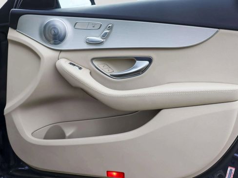Used 2016 Mercedes-Benz C 300 Sedan image 35