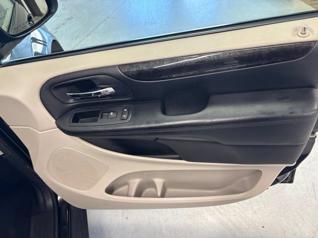 Used 2016 Dodge Grand Caravan SE w/ Quick Order Package 29E SE FWD image 21