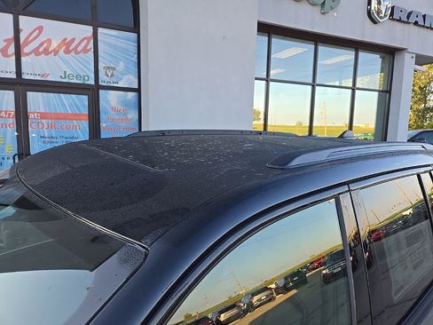 New 2025 Jeep Grand Cherokee Limited w/ Luxury Tech Group II image 19