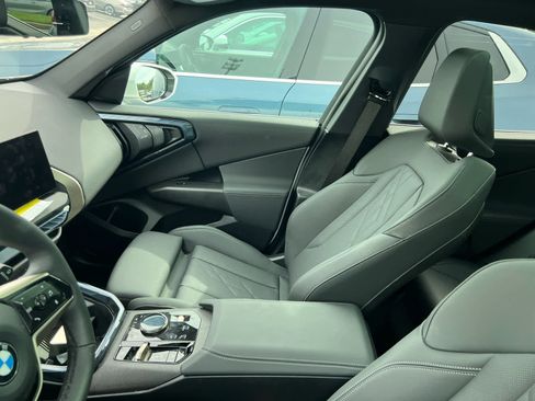 Certified 2025 BMW X3 xDrive30i image 11