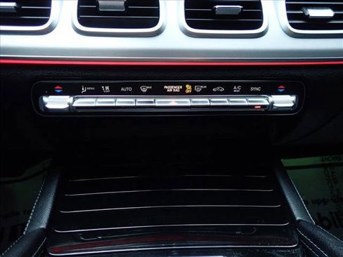 Used 2022 Mercedes-Benz GLE 350 4MATIC image 20