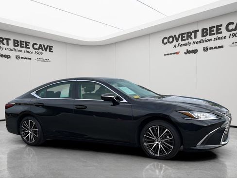 Used 2024 Lexus ES 350 w/ Premium Package image 12