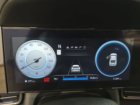 Used 2025 Hyundai Elantra N FWD image 16